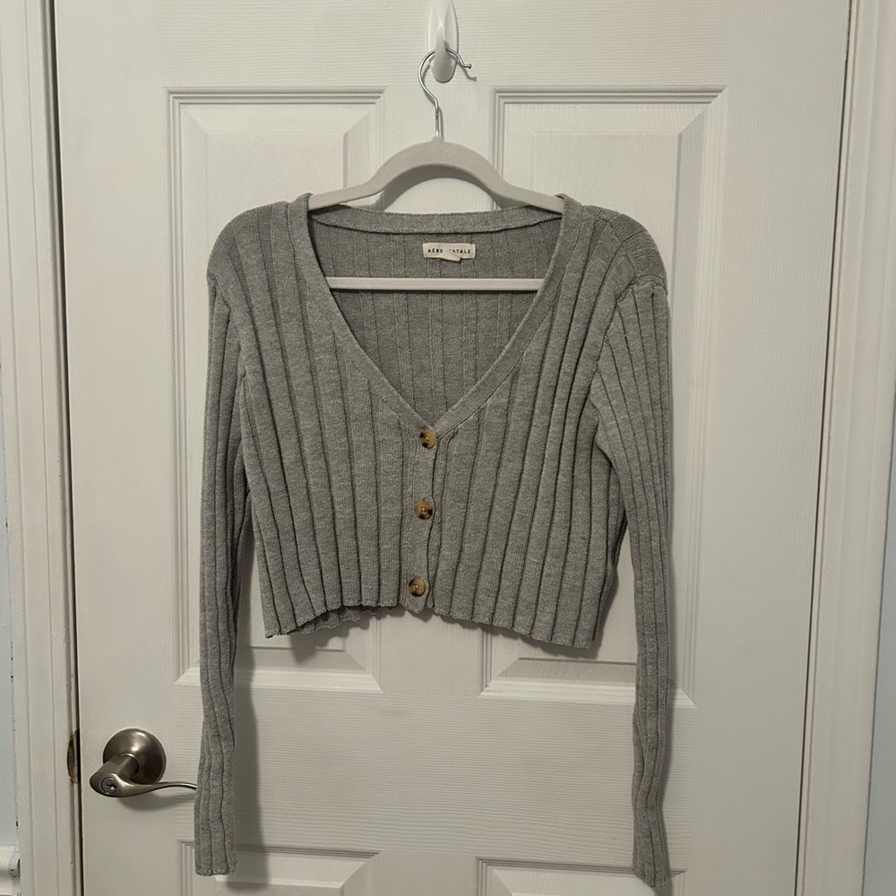 Aeropostale Gray Ribbed Button Down Cropped Sweater